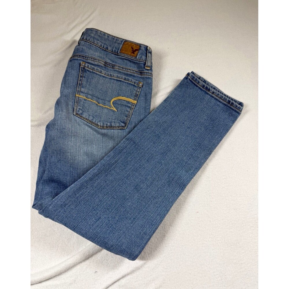 American Eagle Outfitters Womens Size 10 Light Wash Blue Denim Bootcut Slim 477